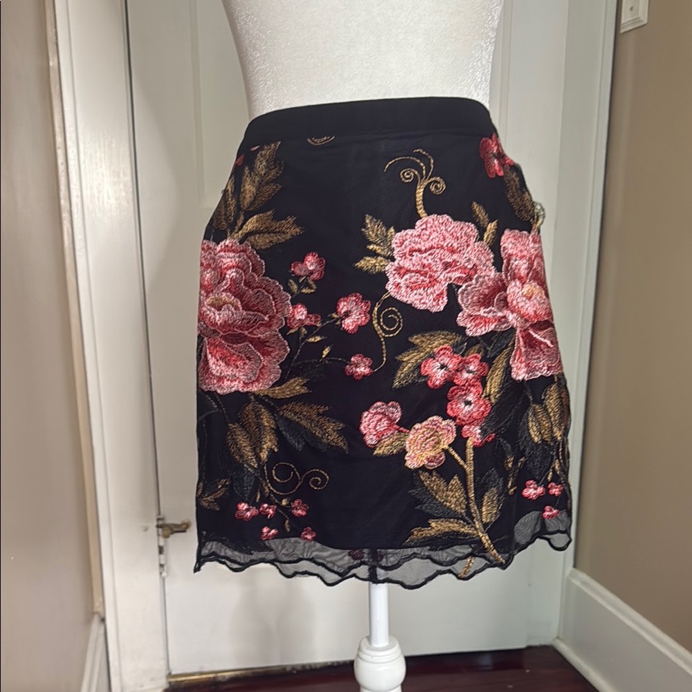 Band of Gypsies Black Pink Embroidered Mini Skirt NWOT